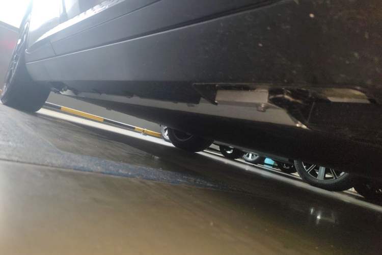Used AION LX 2022 Plus 80D Flagship Edition Chassis Front Right