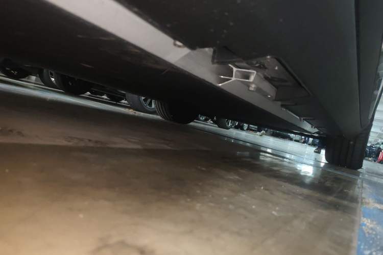 Used AION LX 2022 Plus 80D Flagship Edition Chassis Rear Right