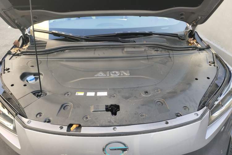Used AION LX 2022 Plus 80D Flagship Edition Engine Bay