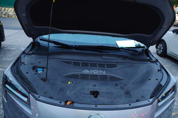 Used AION LX 2022 Plus 80 Smart Premium Edition Engine Bay