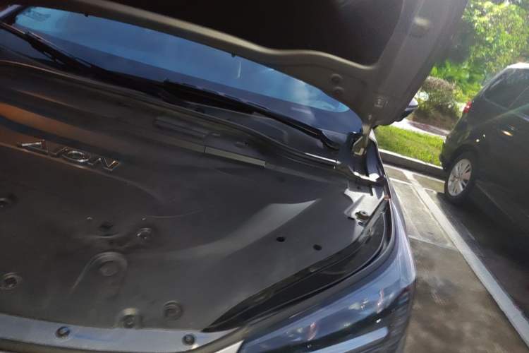 Used AION LX 2022 Plus 80 Smart Premium Edition Engine Bay Left