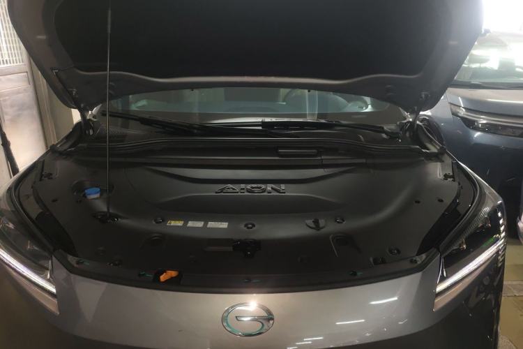 Used AION LX 2022 Plus 80D Flagship Edition Engine Bay