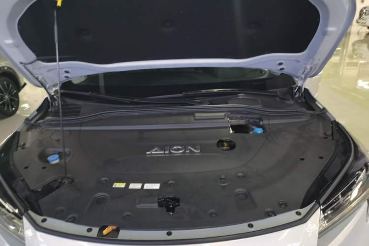 Used AION LX 2022 Plus 80 Smart Premium Edition Engine Bay