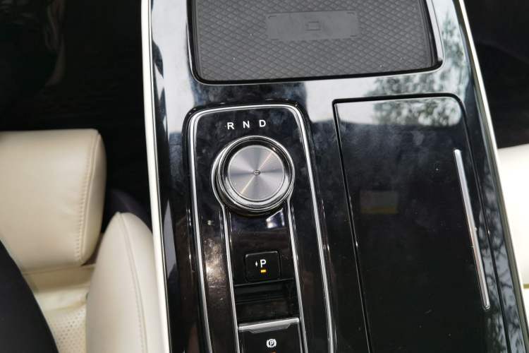 Used AION LX 2022 Plus 80D Flagship Edition Gear Lever