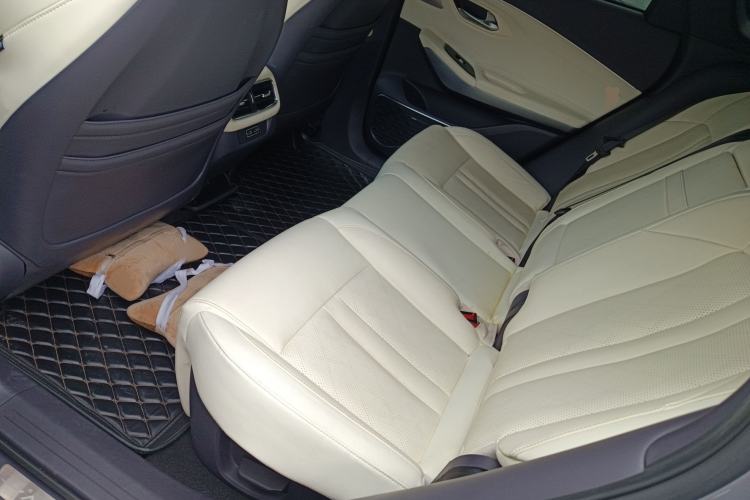 Used AION LX 2022 Plus 80D Flagship Edition Interior 4