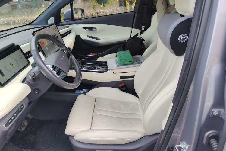 Used AION LX 2022 Plus 80D Flagship Edition Left Front Seat