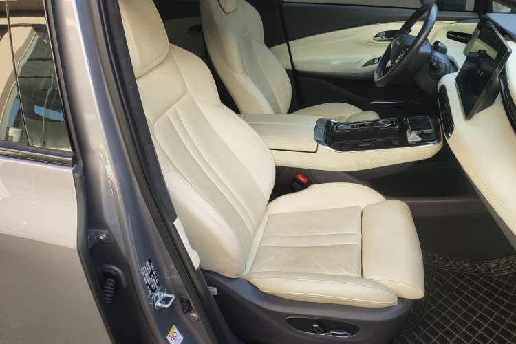 Used AION LX 2022 Plus 80D Flagship Edition Right Front Seat