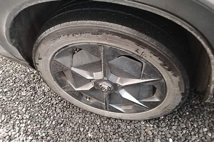 Used AION LX 2022 Plus 80D Flagship Edition Right Rear Wheel Hub