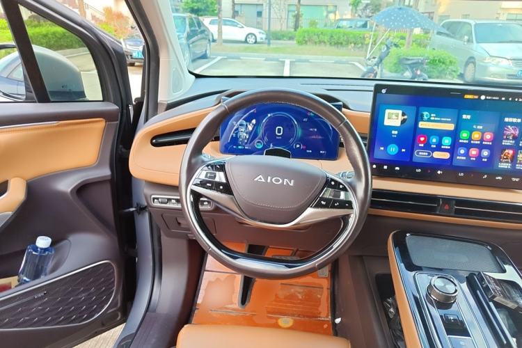 Used AION LX 2022 Plus 80 Smart Premium Edition Steering Wheel