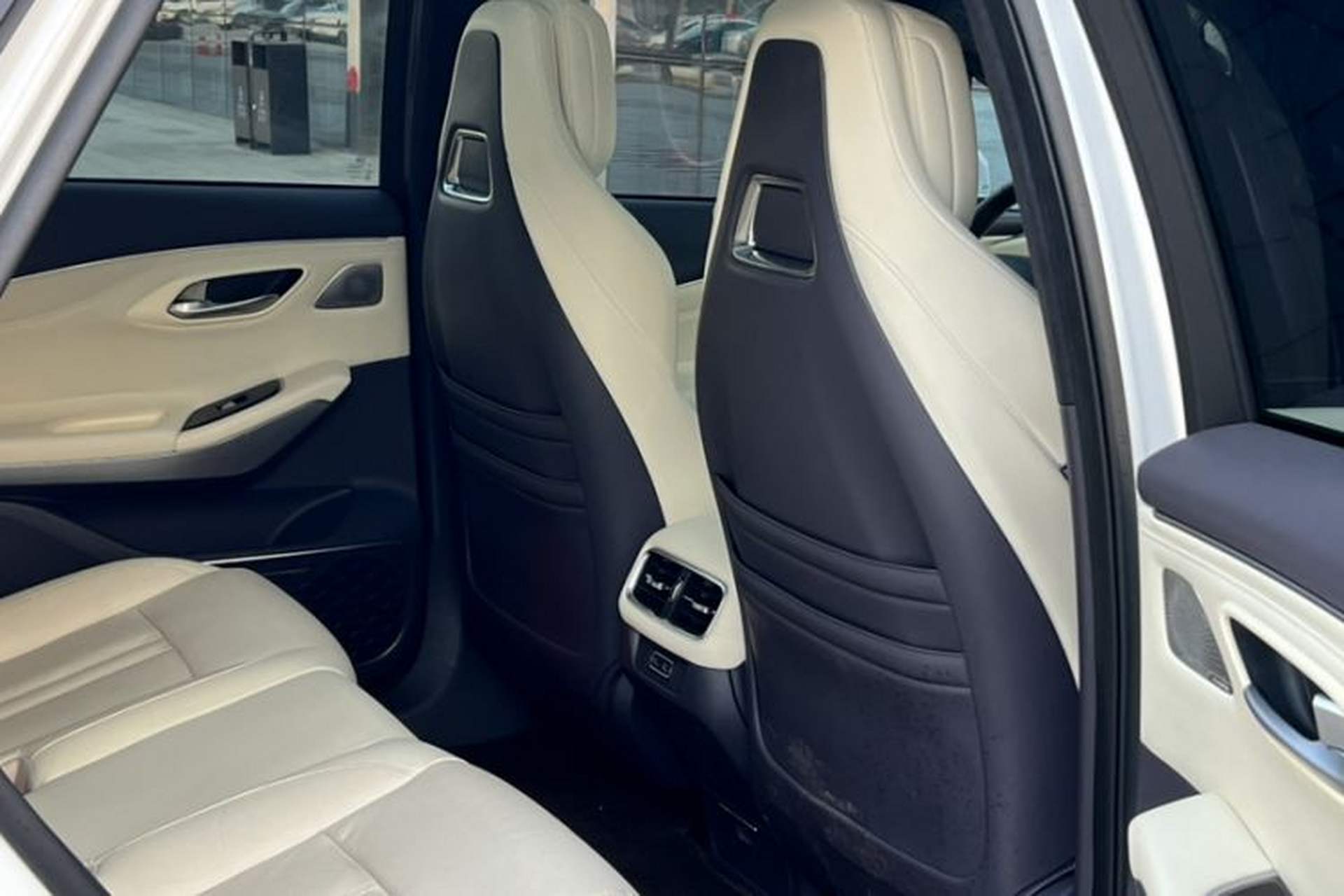 Used AION LX 2022 Plus 80D Flagship Edition Interior 4
