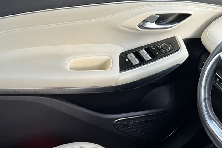 Used AION LX 2022 Plus 80D Flagship Edition Interior 7