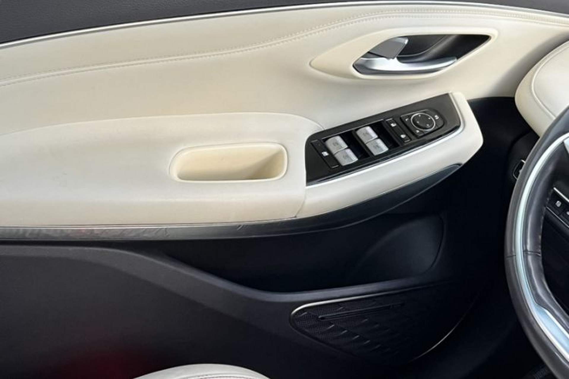 Used AION LX 2022 Plus 80D Flagship Edition Interior 7