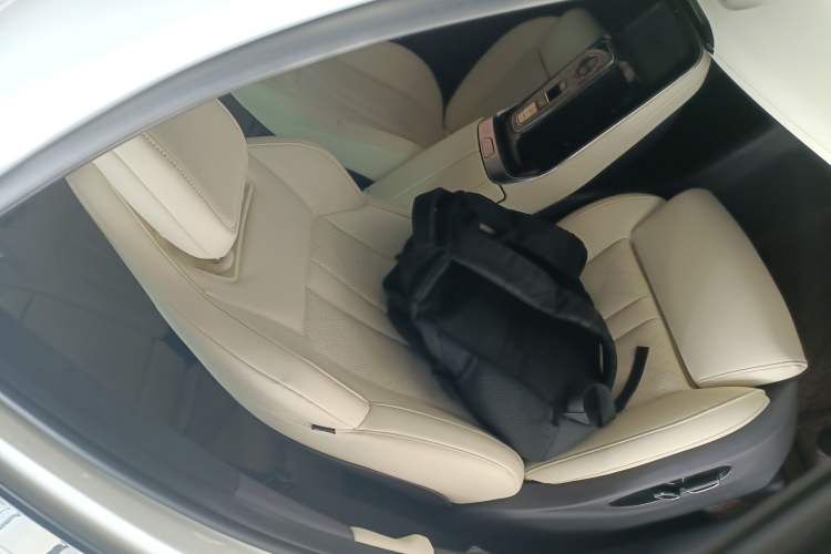 Used AION LX 2022 Plus 80D Flagship Edition Right Front Seat
