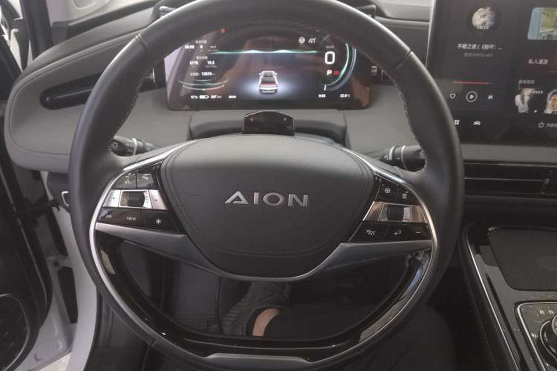 Used AION LX 2022 Plus 80 Smart Premium Edition Steering Wheel