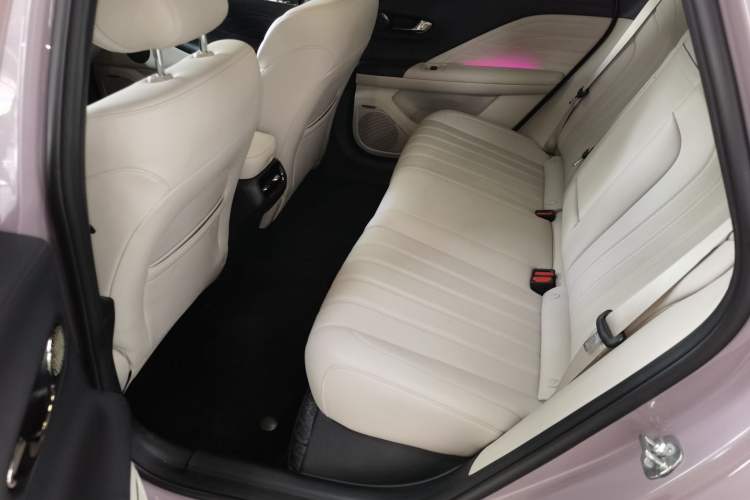 Used AION RT 2025 650 LiDAR Edition Interior 4