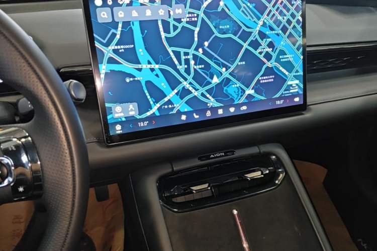 Used AION RT 2025 650 LiDAR Edition Audio And AC Panel