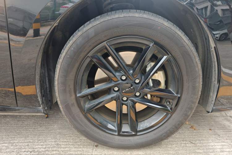 Used AION RT 2025 520 Smart Enjoy Edition Right Front Wheel Hub