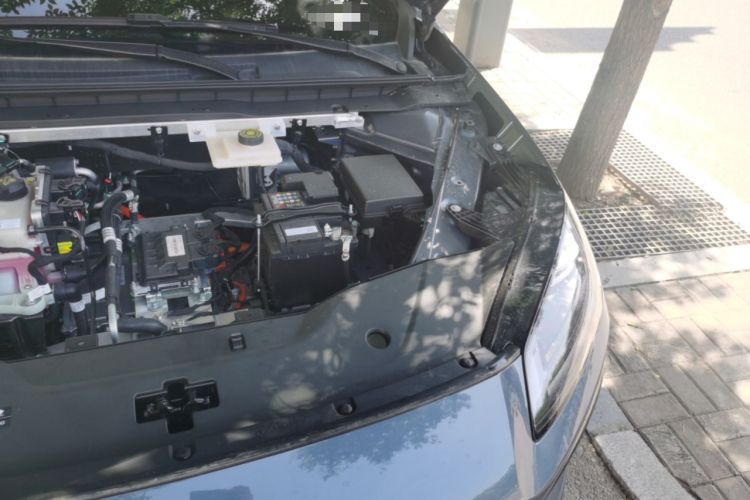 Used AION RT 2025 650 Smart Edition Engine Bay Left