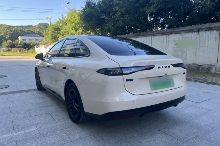 Used AION RT 2025 520 Smart Luxury Edition Exterior 3