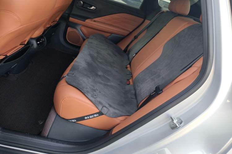 Used AION RT 2025 520 Smart Enjoy Edition Interior 4