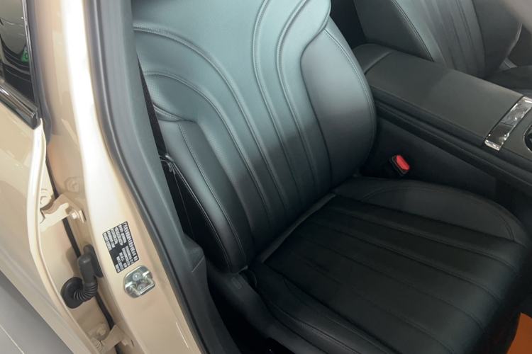 Used AION RT 2025 520 Smart Luxury Edition Right Front Seat