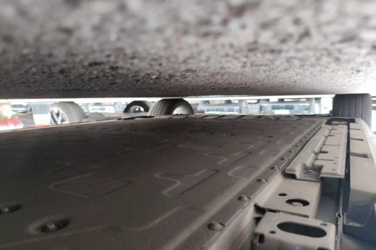 Used AION RT 2025 650 LiDAR Edition Chassis Rear Left