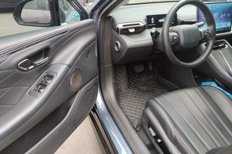 Used AION RT 2025 650 LiDAR Edition Driver Seat