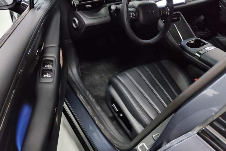 Used AION RT 2025 650 LiDAR Edition Driver Seat