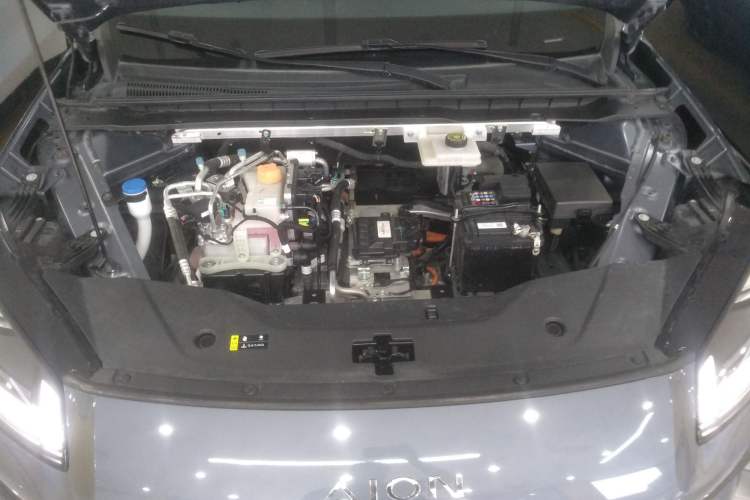 Used AION RT 2025 650 LiDAR Edition Engine Bay