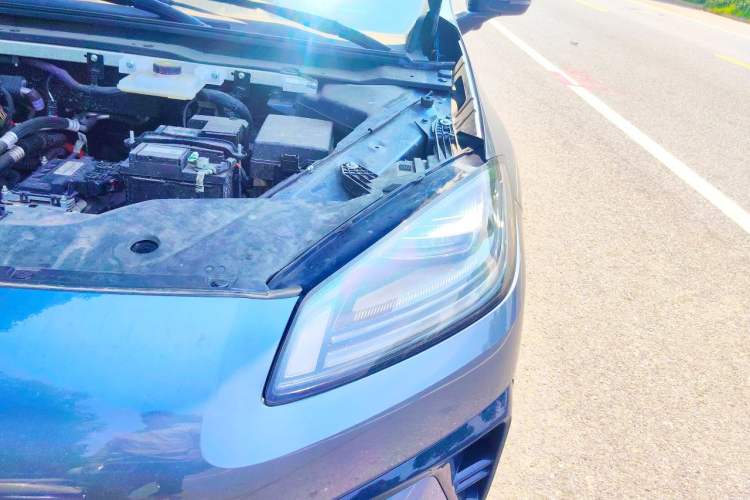 Used AION RT 2025 650 Smart Edition Engine Bay Left