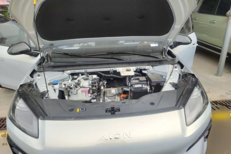 Used AION RT 2025 650 LiDAR Edition Engine Bay