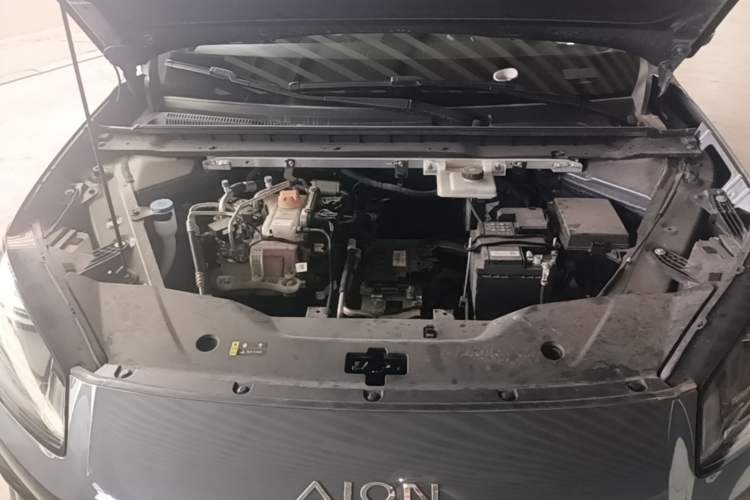 Used AION RT 2025 650 LiDAR Edition Engine Bay