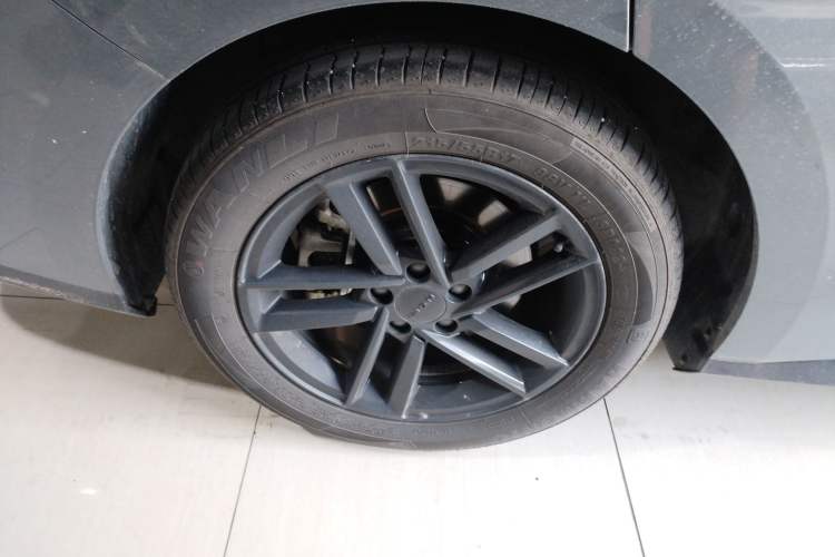 Used AION RT 2025 520 Smart Luxury Edition Exterior 2