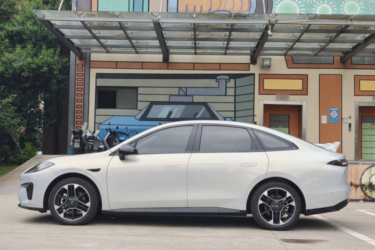 Used AION RT 2025 650 LiDAR Edition Exterior 5