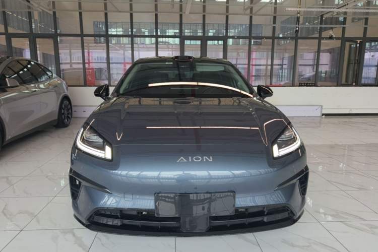 Used AION RT 2025 650 LiDAR Edition Front