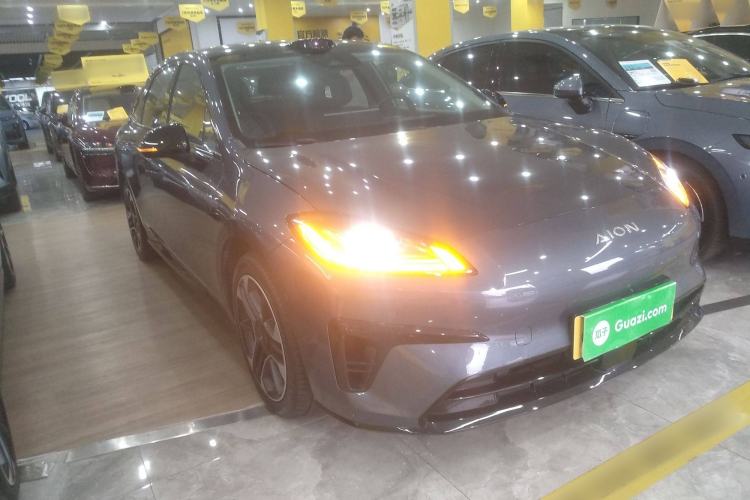 Used AION RT 2025 650 LiDAR Edition Front Right 45 Deg