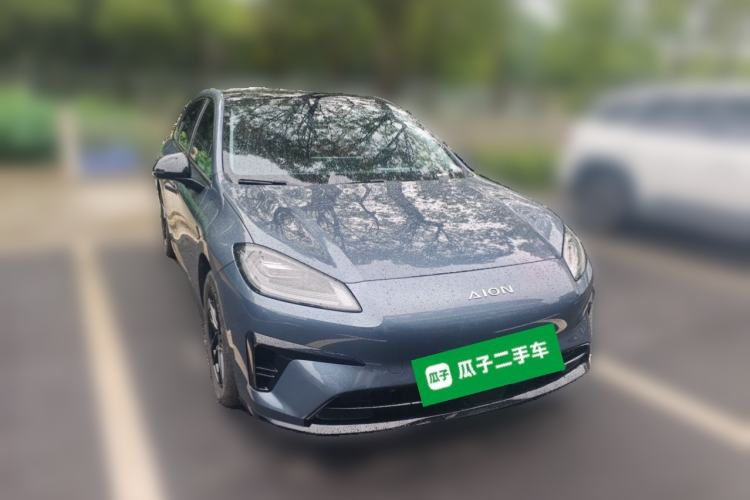 Used AION RT 2025 520 Smart Luxury Edition Front Right 45 Deg
