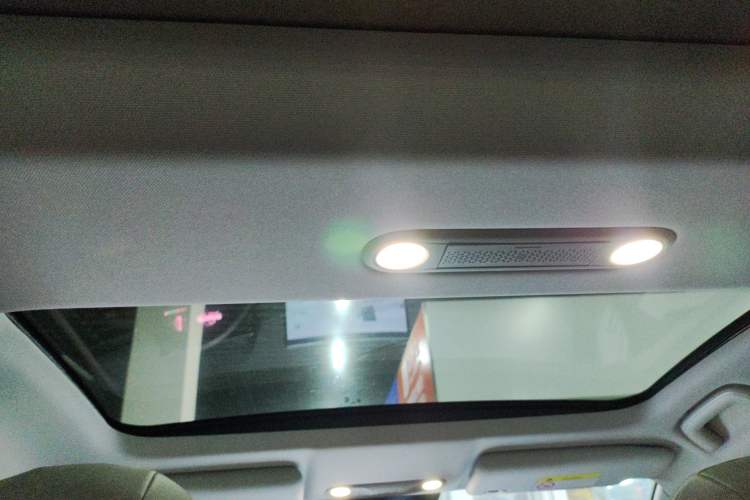 Used AION RT 2025 650 Zhijihao Edition Headliner