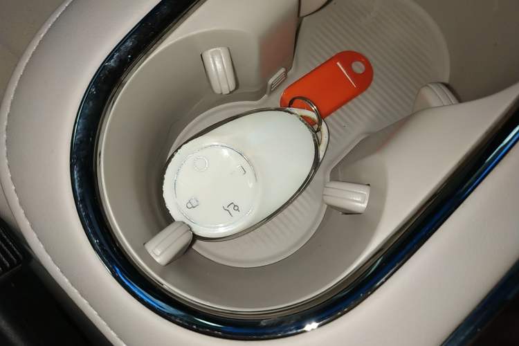 Used AION RT 2025 650 LiDAR Edition Interior 1