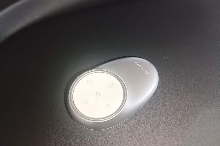 Used AION RT 2025 650 LiDAR Edition Interior 1