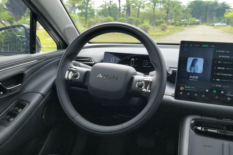 Used AION RT 2025 520 Smart Luxury Edition Interior 3