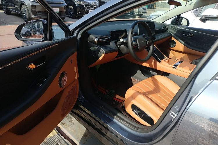 Used AION RT 2025 520 Smart Enjoy Edition Interior 3