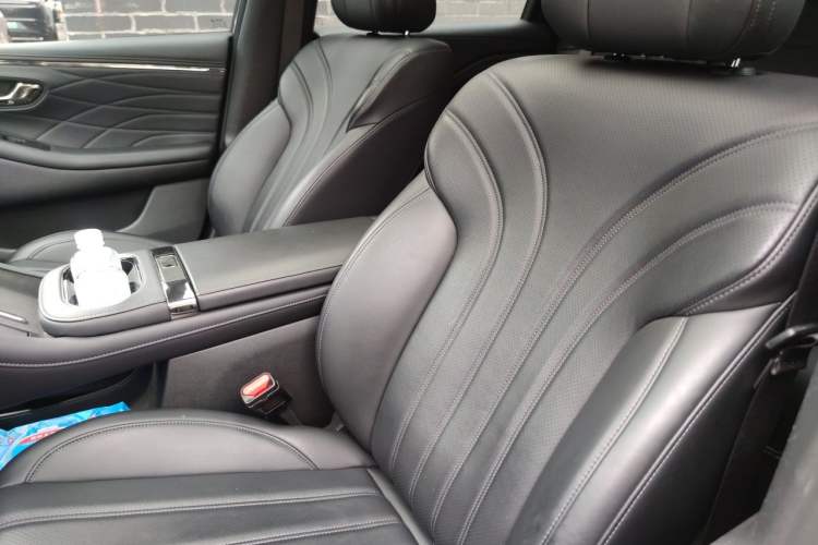 Used AION RT 2025 650 LiDAR Edition Left Front Seat