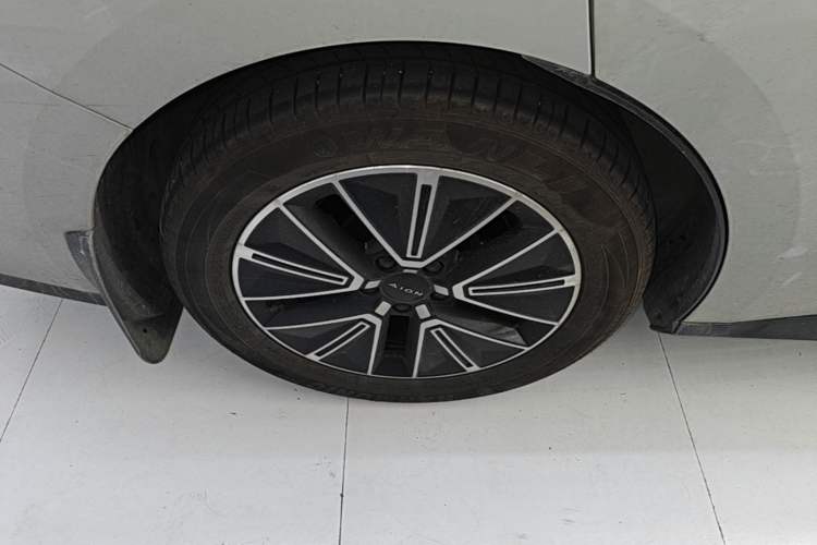 Used AION RT 2025 520 Smart Enjoy Edition Right Rear Wheel Hub