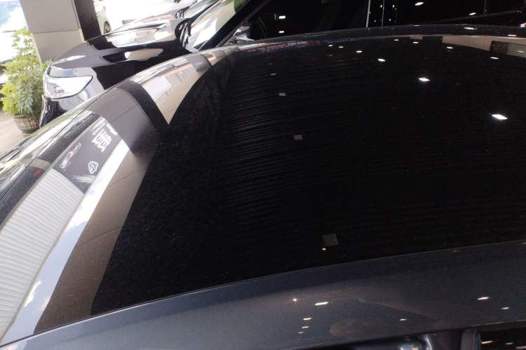 Used AION RT 2025 520 Smart Luxury Edition Roof