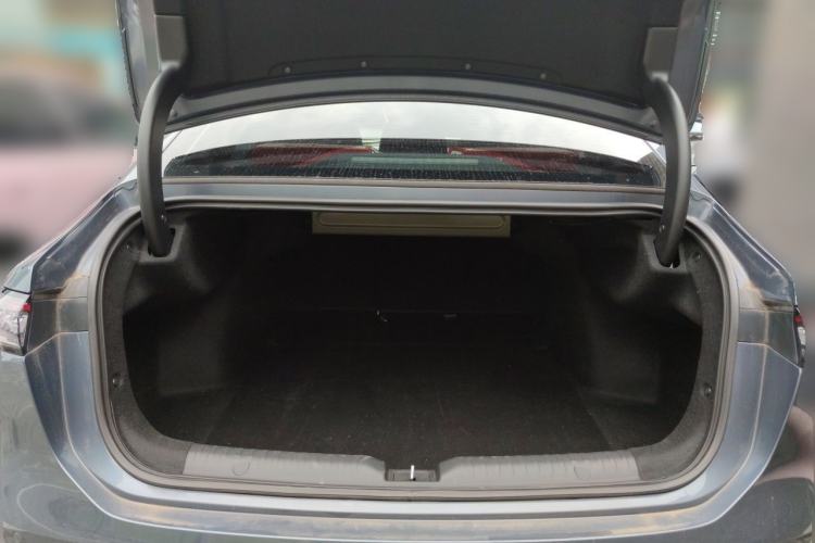 Used AION RT 2025 650 LiDAR Edition Trunk