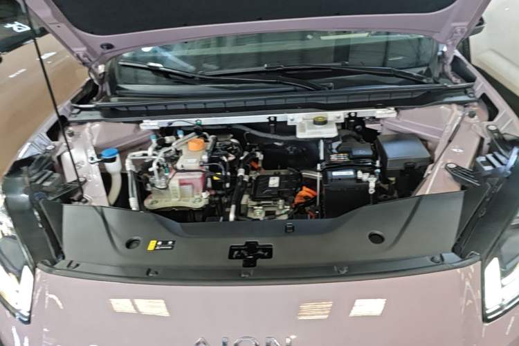 Used AION RT 2025 650 LiDAR Edition Engine Bay