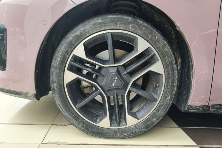 Used AION RT 2025 650 LiDAR Edition Exterior 4