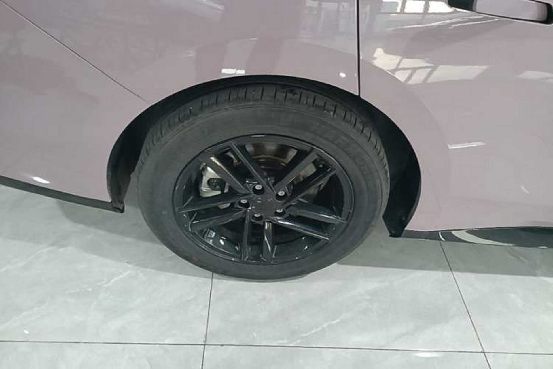 Used AION RT 2025 520 Smart Luxury Edition Exterior 5