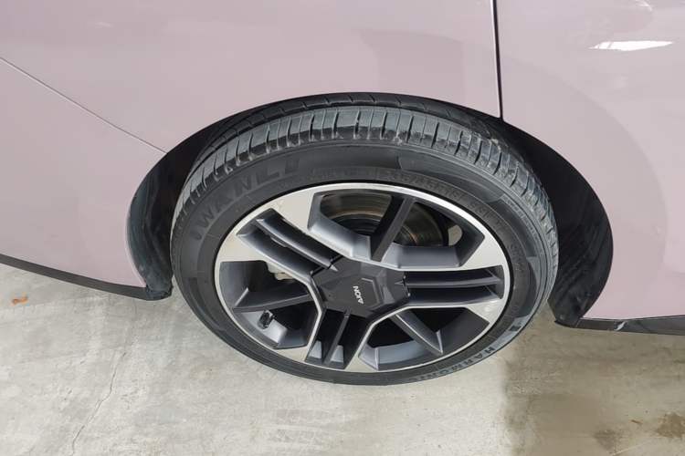 Used AION RT 2025 650 LiDAR Edition Exterior 5